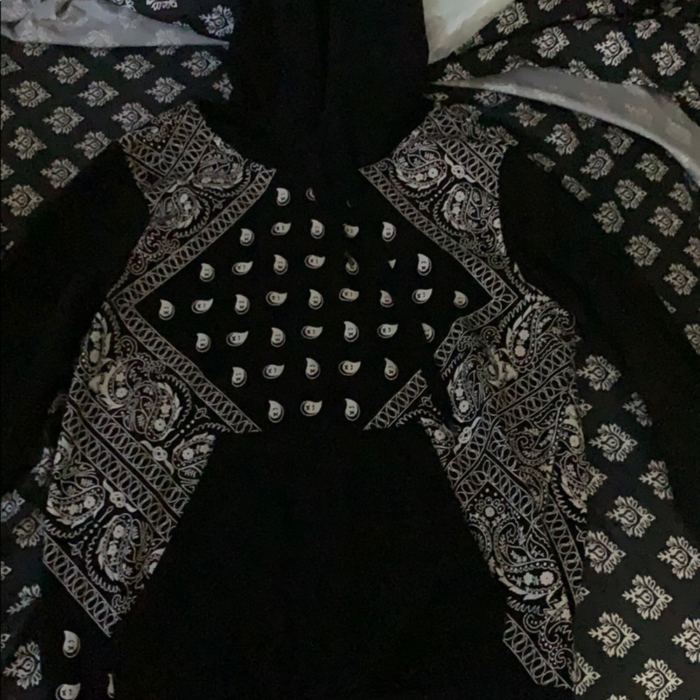 bandana paisley print black and white hoodie